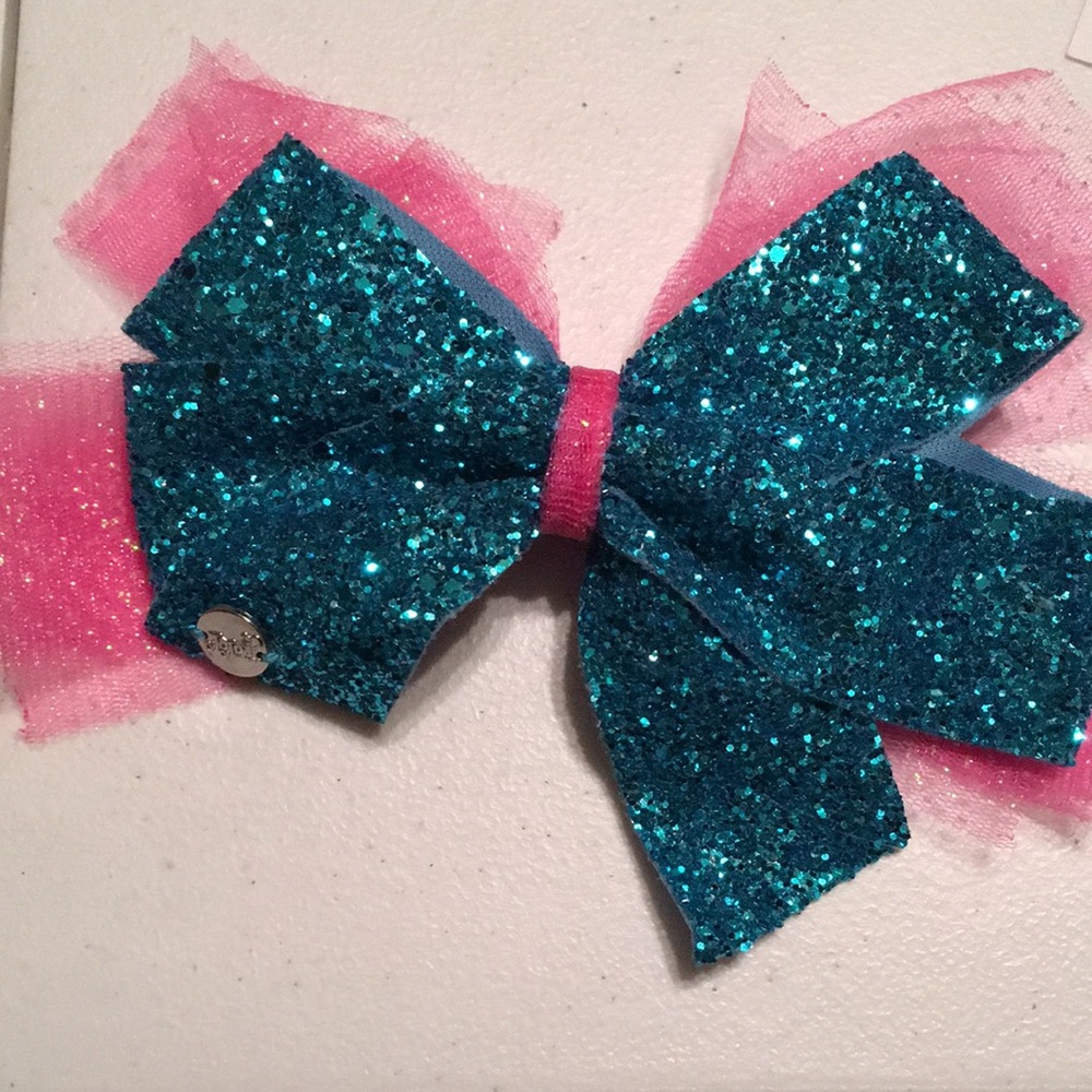 JoJo Siwa Bow